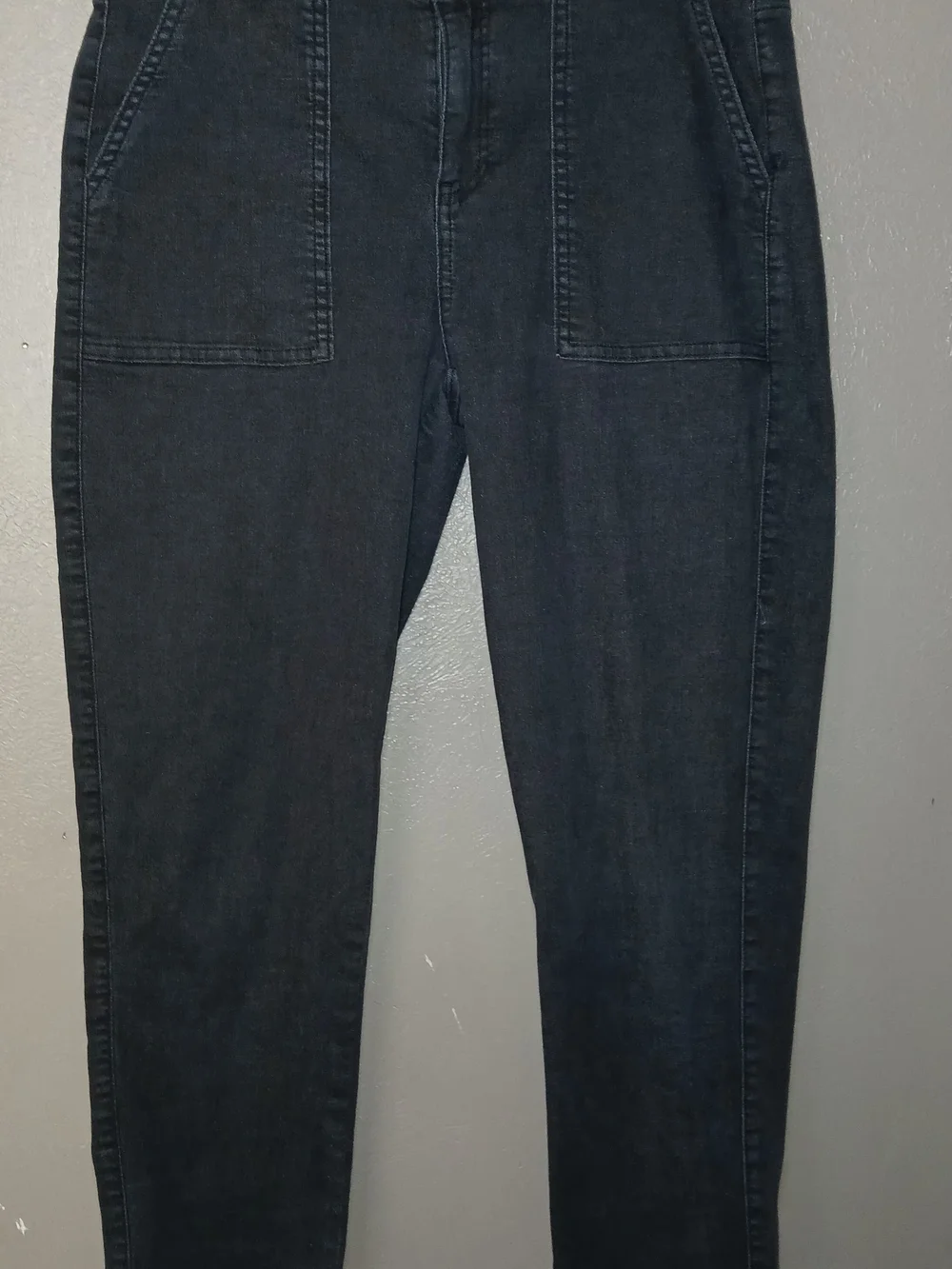 BKE Women's Straight Leg Jeans in Dark Gray